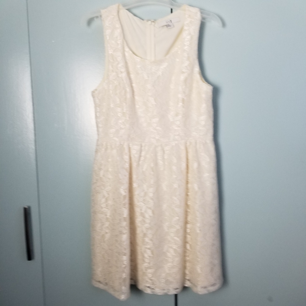 FOREVER 21 Cream lace sleeveless dress size L   *C4